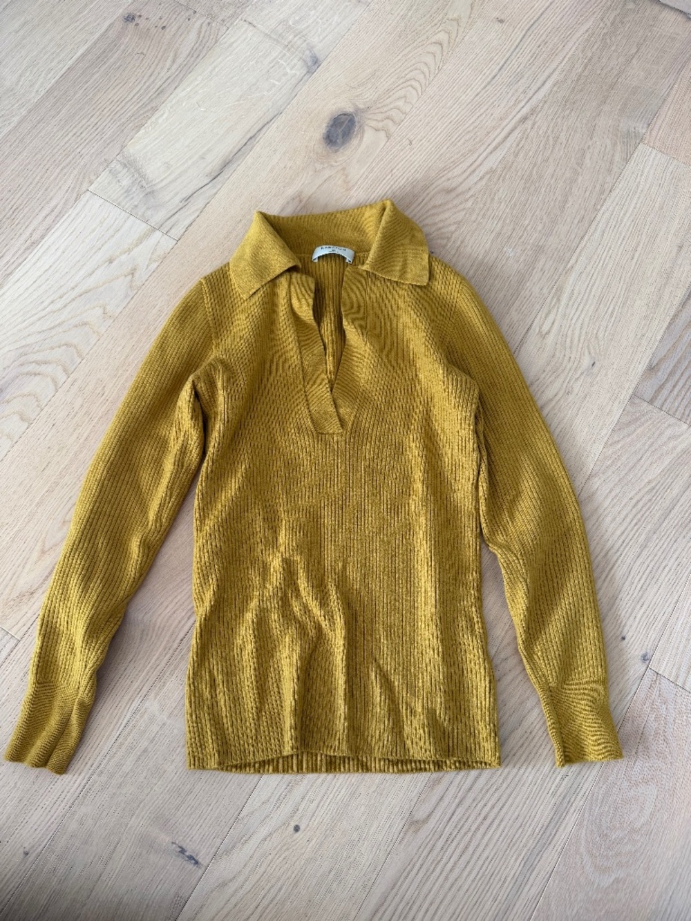Aritzia Ribbed Babaton Polo Sweater